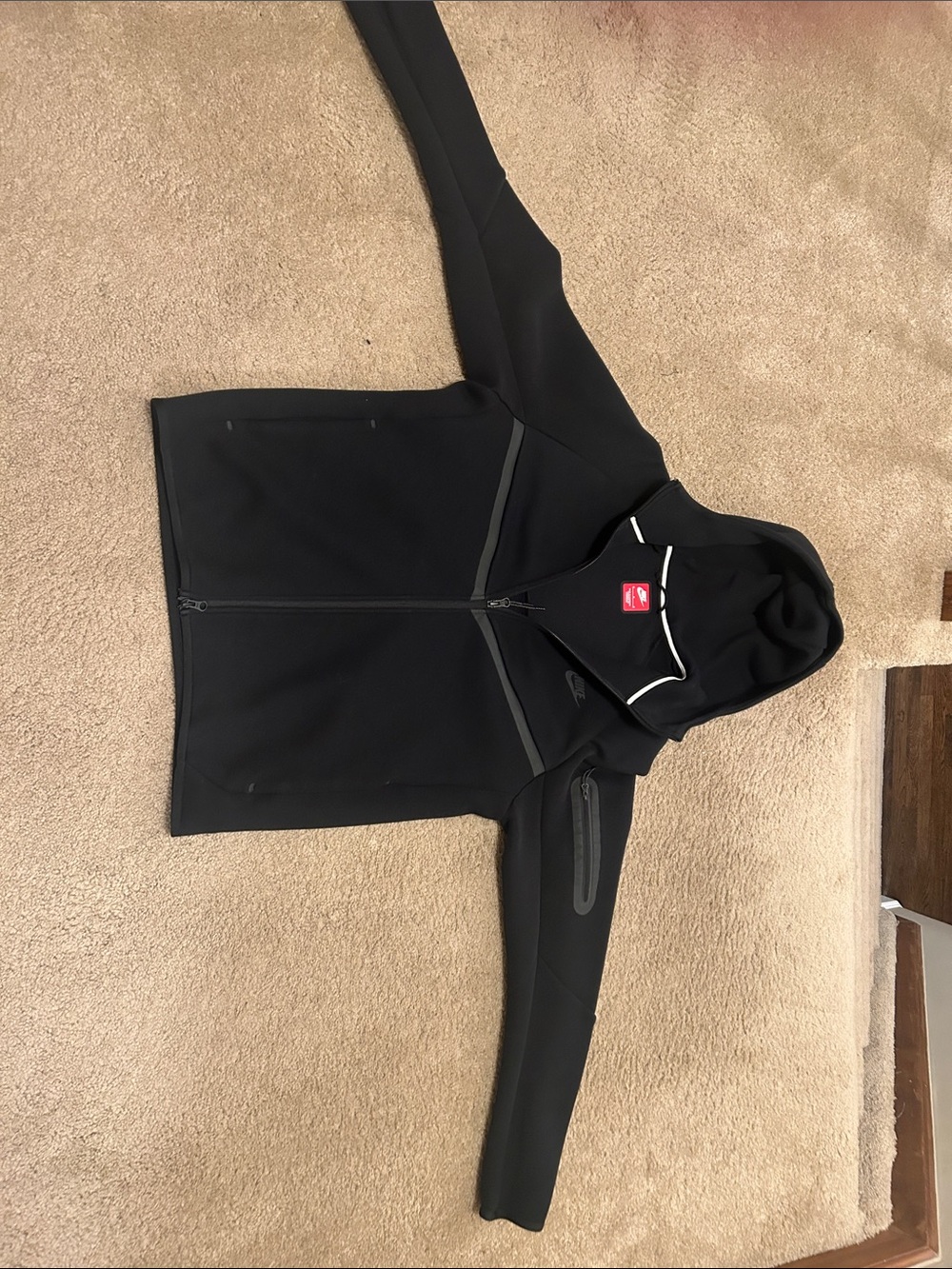 Nike Black Hooded Full-Zip Performance Jacket (Nike Tech)